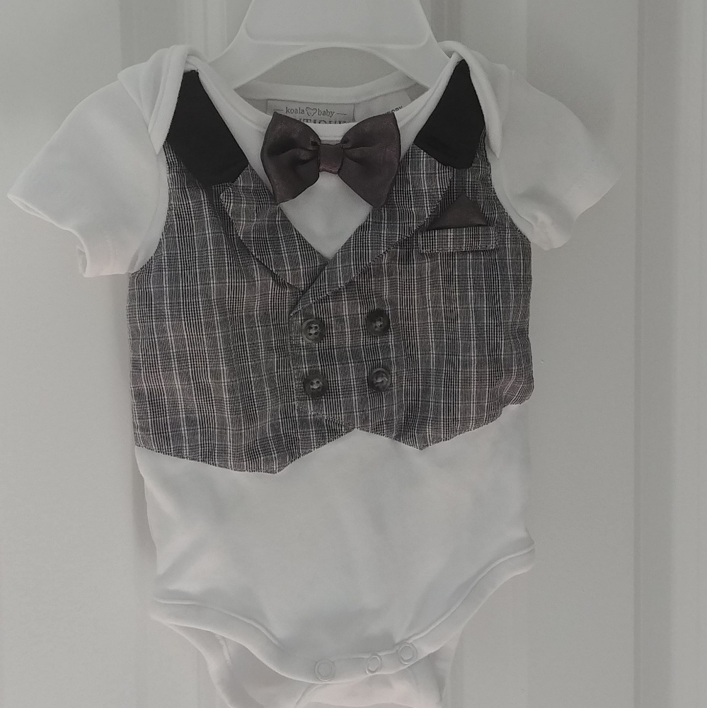 Adorable onsie for a handsome baby!